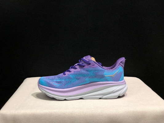 HOKA ONE ONE Clifton 9
