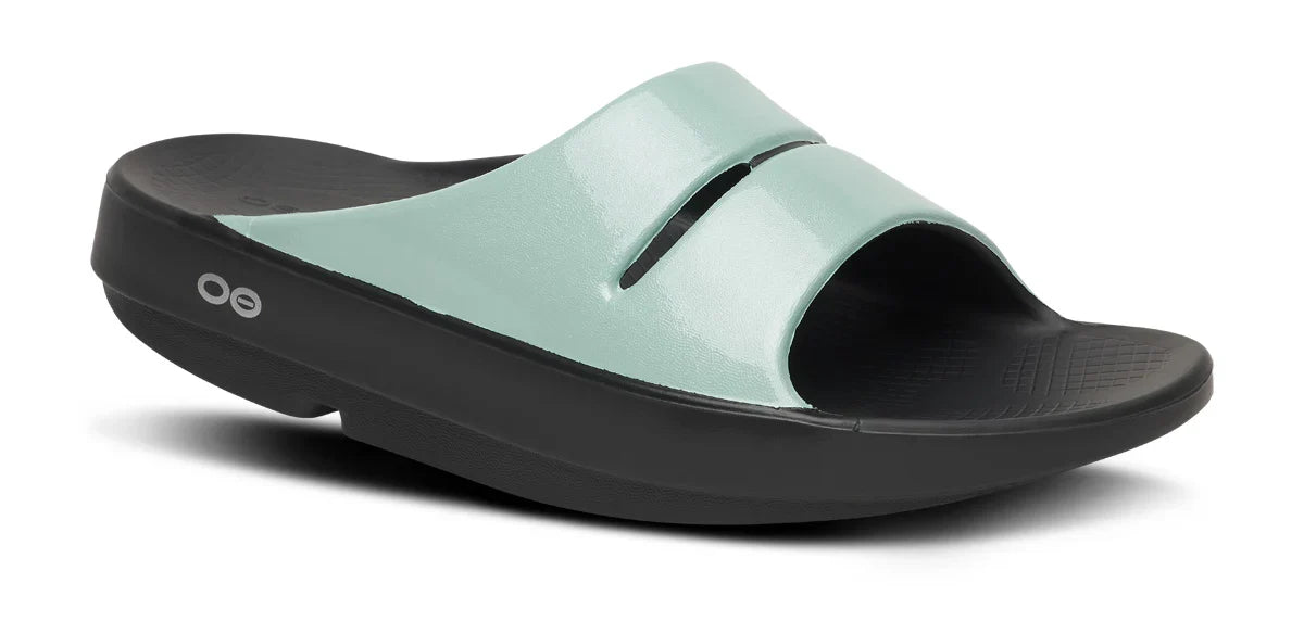 Oofos Women's OOahh Luxe Slide