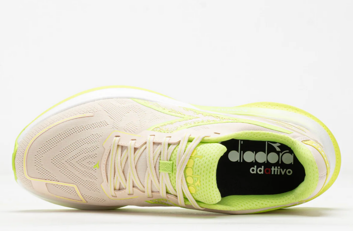 Men's Diadora Mythos Blushed Vigore V