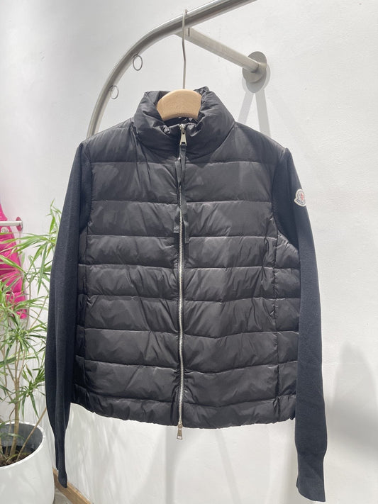 Moncler Quilted Knit-Sleeve Down Jacket